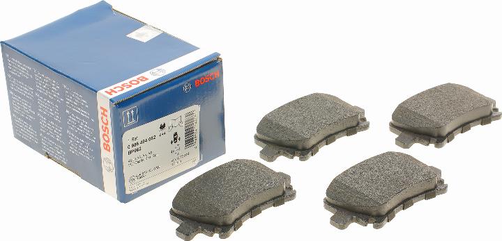 BOSCH 0 986 494 062 - Тормозные колодки, дисковые, комплект onlydrive.pro