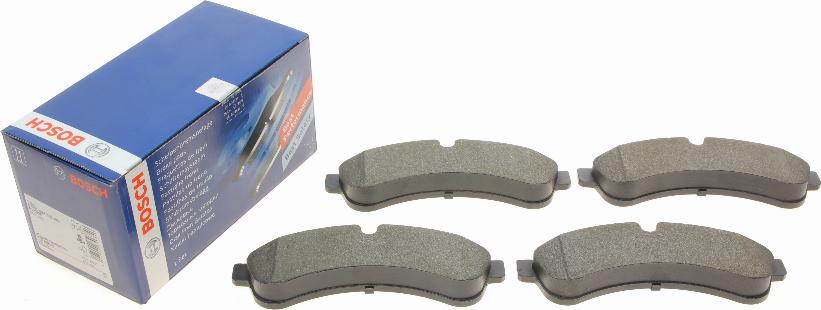 BOSCH 0 986 494 335 - Brake Pad Set, disc brake onlydrive.pro