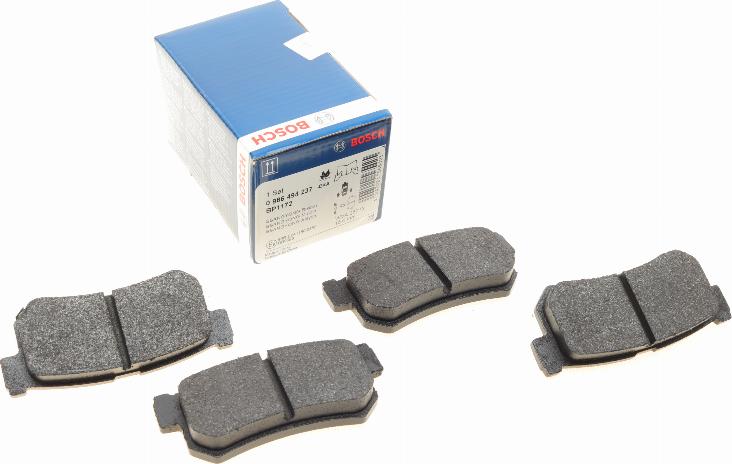 BOSCH 0 986 494 237 - Brake Pad Set, disc brake onlydrive.pro