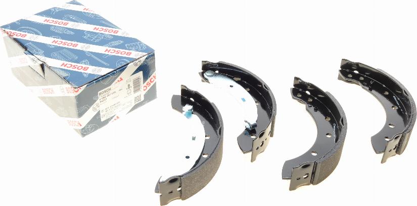 BOSCH 0 986 487 585 - Комплект тормозных колодок, барабанные onlydrive.pro