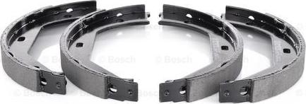 BOSCH 0 986 487 607 - Brake Shoe Set, parking brake onlydrive.pro