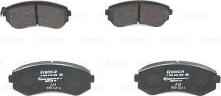 BOSCH 0 986 424 489 - Brake Pad Set, disc brake onlydrive.pro