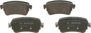 BOSCH 0 986 424 437 - Brake Pad Set, disc brake onlydrive.pro