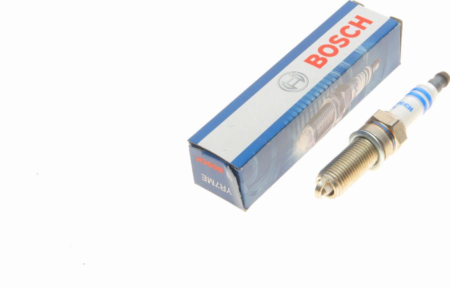 BOSCH 0 242 135 545 - Свеча зажигания onlydrive.pro