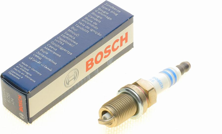 BOSCH 0 242 235 749 - Uždegimo žvakė onlydrive.pro