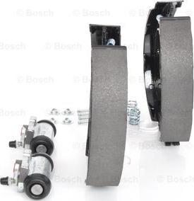 BOSCH 0 204 114 156 - Комплект тормозных колодок, барабанные onlydrive.pro