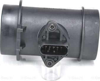 BOSCH 0 280 217 124 - Датчик потока, массы воздуха onlydrive.pro