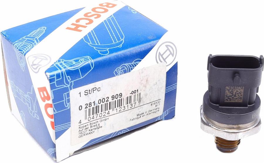 BOSCH 0 281 002 909 - Датчик, давление подачи топлива onlydrive.pro