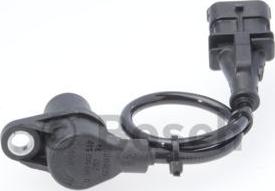 BOSCH 0 281 002 512 - Sensor, crankshaft pulse onlydrive.pro