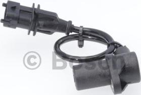 BOSCH 0 281 002 512 - Sensor, crankshaft pulse onlydrive.pro