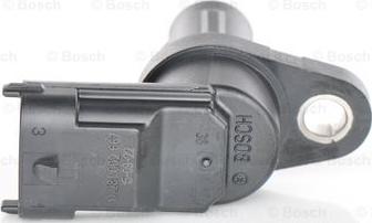 BOSCH 0 281 002 667 - Sensor, camshaft position onlydrive.pro