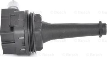 BOSCH 0 221 604 010 - Катушка зажигания onlydrive.pro