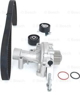 BOSCH 1 987 946 932 - Водяной насос + комплект зубчатого ремня ГРМ onlydrive.pro