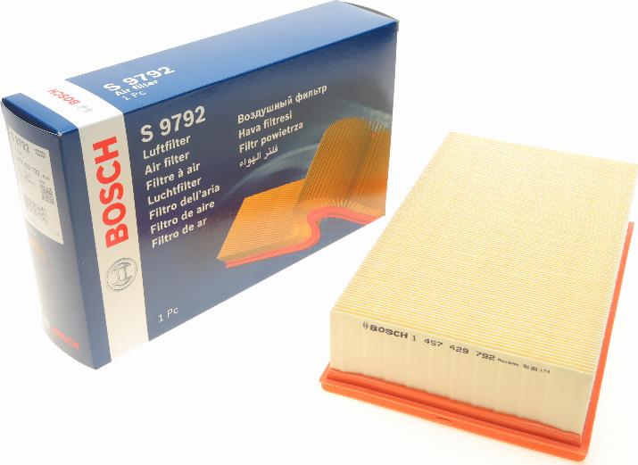 BOSCH 1 457 429 792 - Air Filter, engine onlydrive.pro