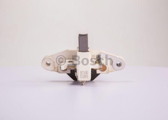 BOSCH 1 197 311 028 - Voltage regulator, alternator onlydrive.pro