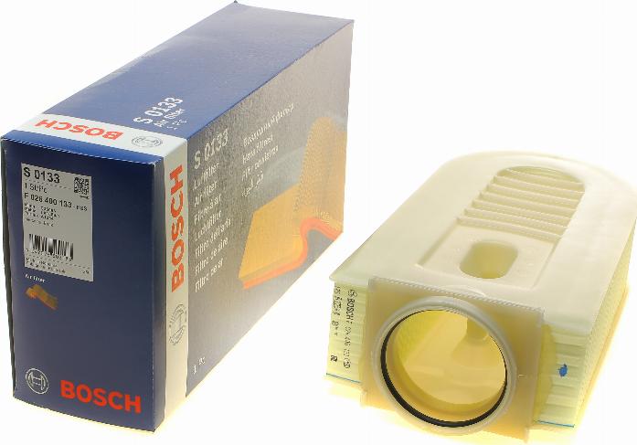 BOSCH F 026 400 133 - Воздушный фильтр, двигатель onlydrive.pro