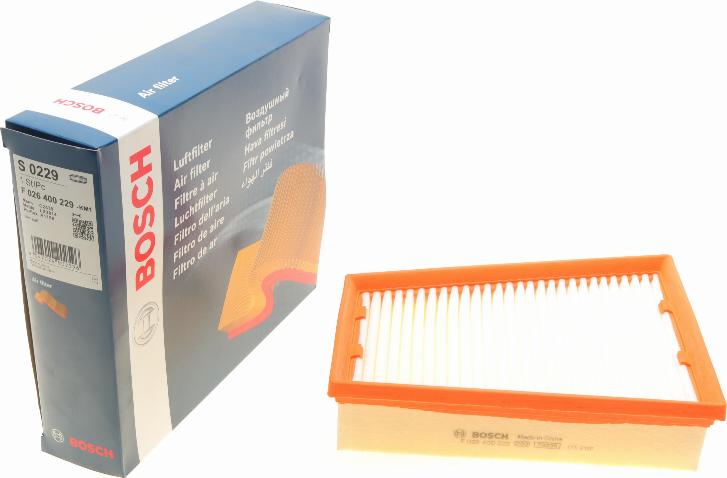 BOSCH F 026 400 229 - Воздушный фильтр, двигатель onlydrive.pro