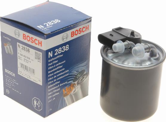 BOSCH F 026 402 838 - Топливный фильтр onlydrive.pro