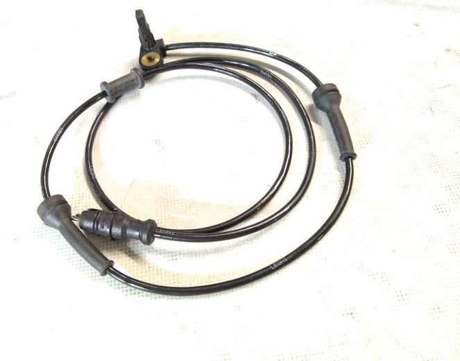 FIAT 46532099 - Sensor, wheel speed onlydrive.pro