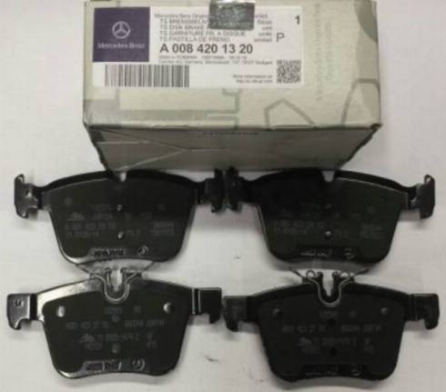 Mercedes-Benz A0084201320 - Brake Pad Set, disc brake onlydrive.pro