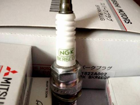 Mitsubishi MS 851 368 - Spark plug BKR6E onlydrive.pro