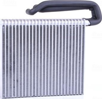 Nissens 92165 - Evaporator, air conditioning onlydrive.pro