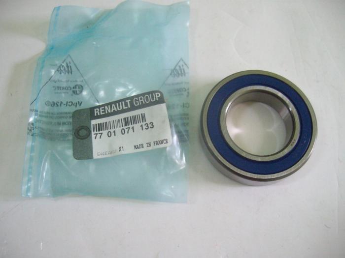 RENAULT 77 01 071 133 - Propshaft centre bearing support onlydrive.pro