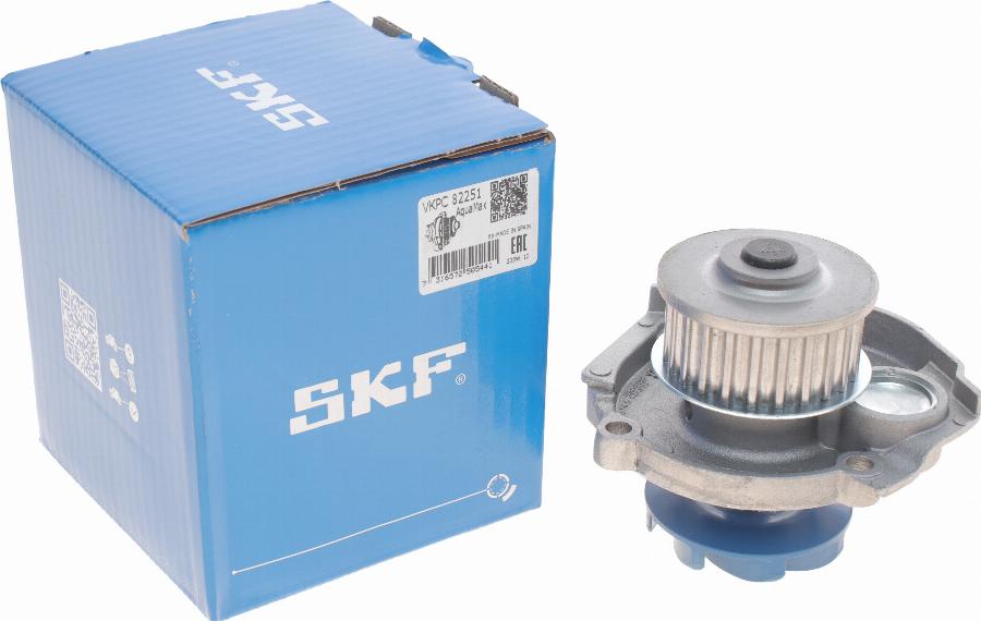 SKF VKPC 82251 - Vandens siurblys onlydrive.pro