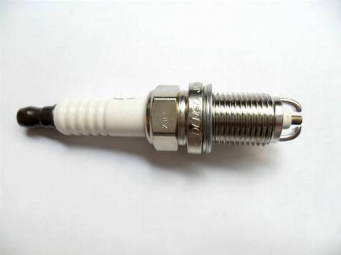 TOYOTA 90919-01198 - SPARK PLUG onlydrive.pro