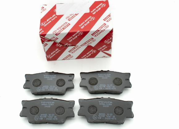 TOYOTA 04466YZZE8 - Brake Pad Set, disc brake onlydrive.pro