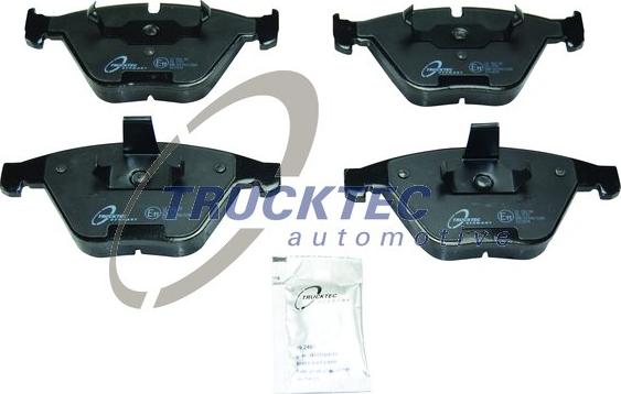 Trucktec Automotive 08.34.104 - Brake Pad Set, disc brake onlydrive.pro