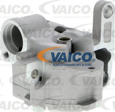 VAICO V10-2667 - Oil Pump onlydrive.pro