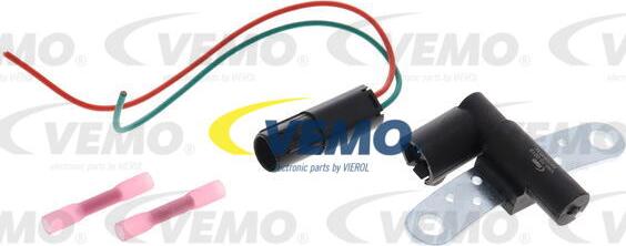 Vemo V46-72-0015 - Sensor, crankshaft pulse onlydrive.pro