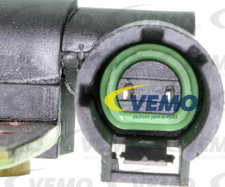 Vemo V46-72-0012 - Sensor, crankshaft pulse onlydrive.pro