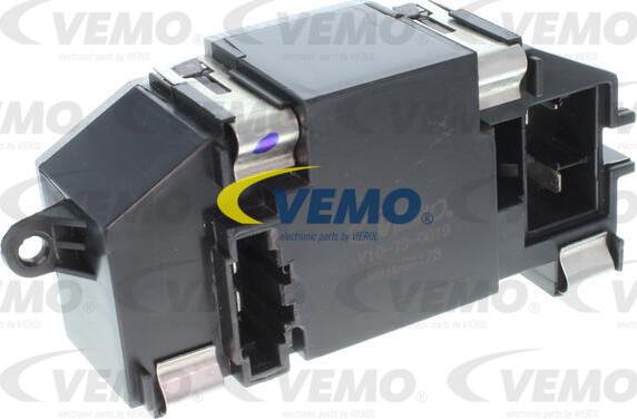 Vemo V10-79-0019 - Regulator, passenger compartment fan onlydrive.pro