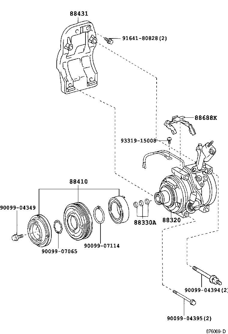 TOYOTA 88320-48060 - Compressor, air conditioning onlydrive.pro